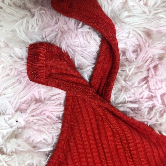 Red body suit - Picture 6 of 6